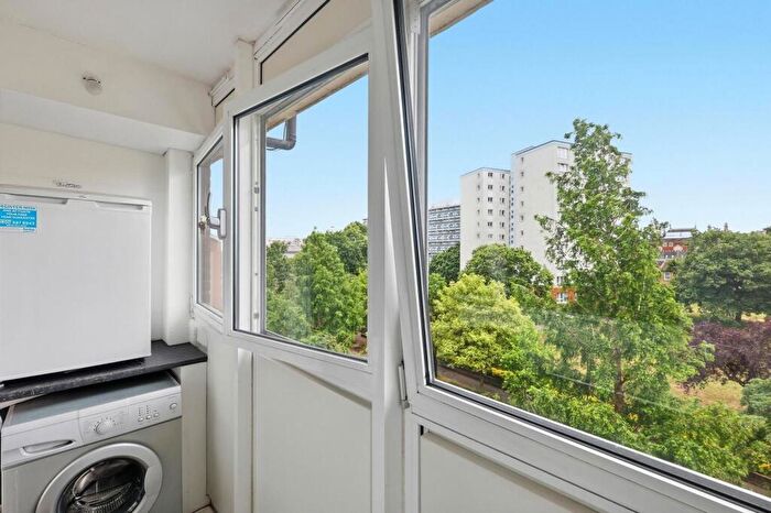 2 Bedroom Flat For Sale In Anderson Road, Hackney, E9 - Photo 7