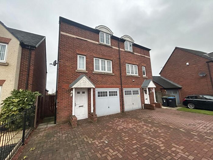 3 Bedroom Town House For Sale In Prospect Place, Coxhoe, Durham, County Durham, DH6