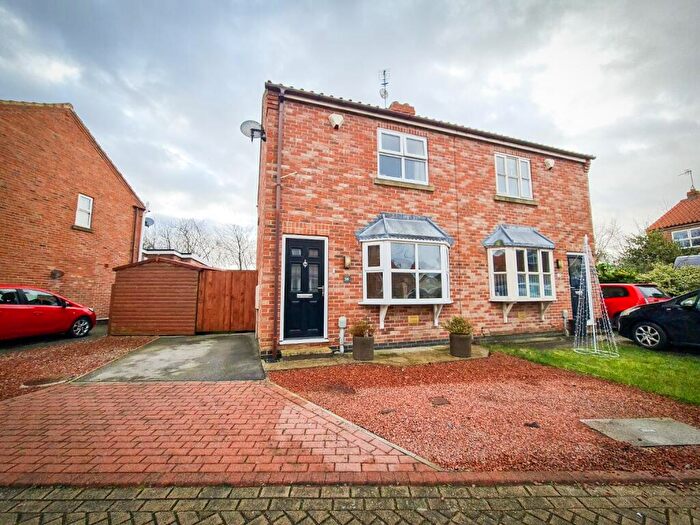 2 Bedroom Semi-Detached House For Sale In Village Farm Road, Preston, Hull, HU12
