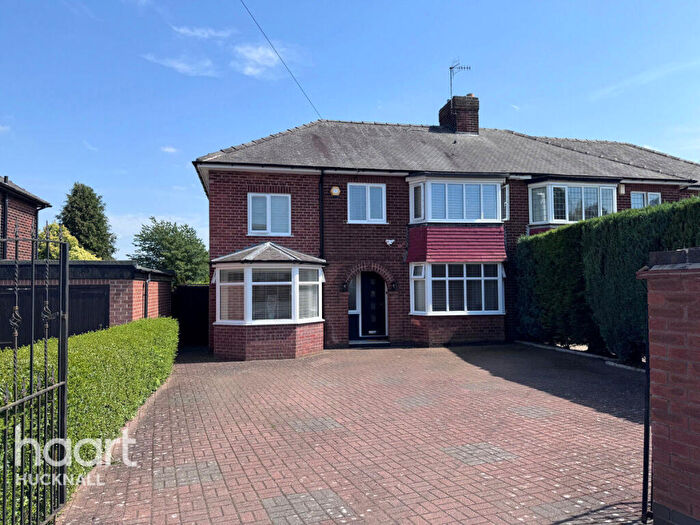4 Bedroom Semi-Detached House For Sale In Papplewick Lane, Nottingham, NG15