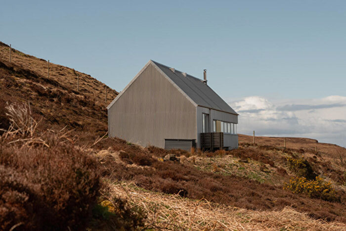 1 Bedroom Detached House For Sale In Tinhouse, Isle Of Skye, Inner Hebrides, IV55