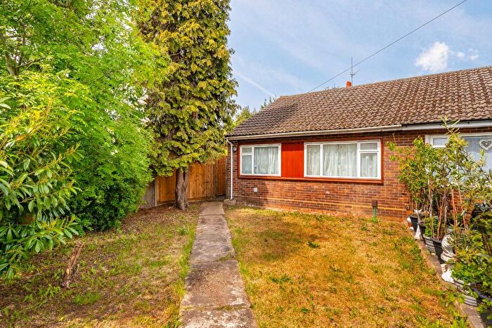 2 Bedroom Bungalow For Sale In Broadlands, Hanworth, TW13