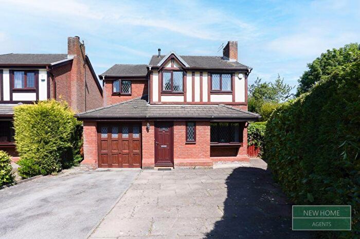 4 Bedroom Detached House For Sale In Pentland Close, Hazel Grove, Stockport, SK7