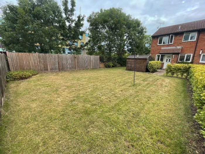 1 Bedroom Semi-Detached House To Rent In Bayford Place, King's Hedges, Cambridge, CB4