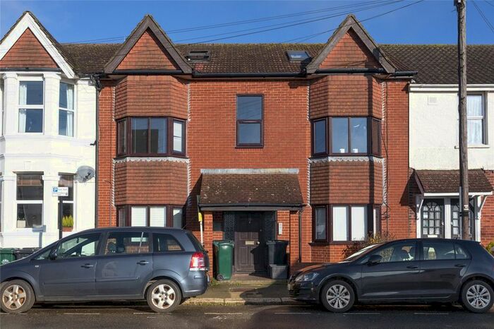 1 Bedroom Flat To Rent In Payne Avenue, Hove, East Sussex, BN3