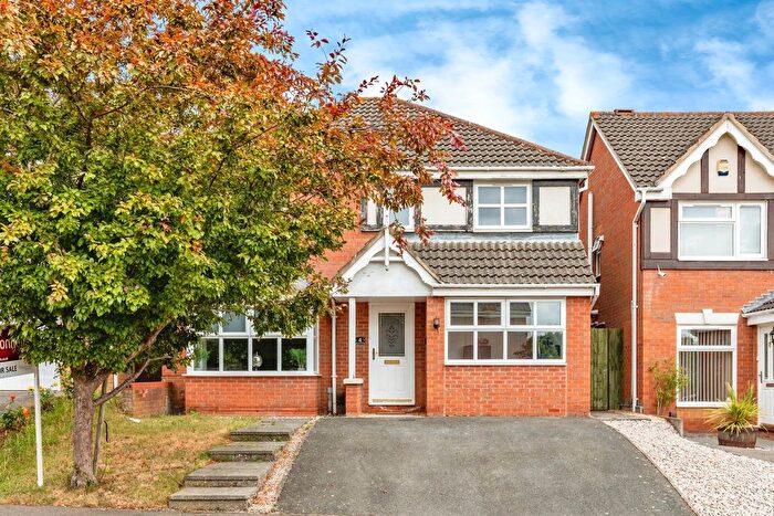 5 Bedroom Detached House For Sale In Harwood Drive, Kettering, NN16
