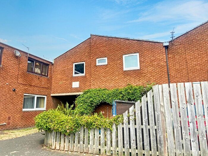 2 Bedroom Flat To Rent In River View, Tynemouth, North Shields, NE30