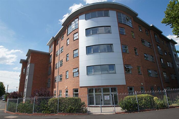 2 Bedroom Flat To Rent In Tudor House, Princess Road, M21
