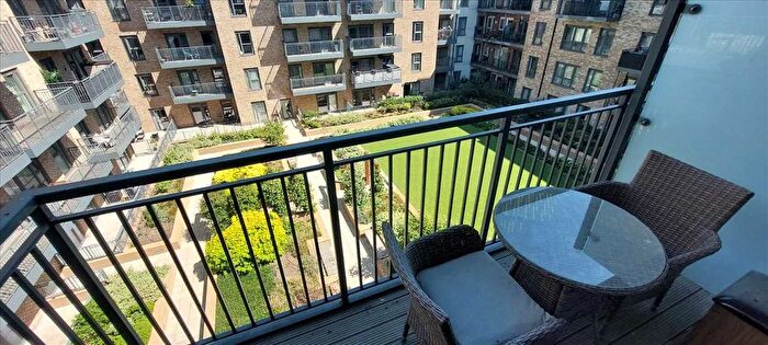 2 Bedroom Flat To Rent In Fermont House, Beaufort Square, Colindale, NW9