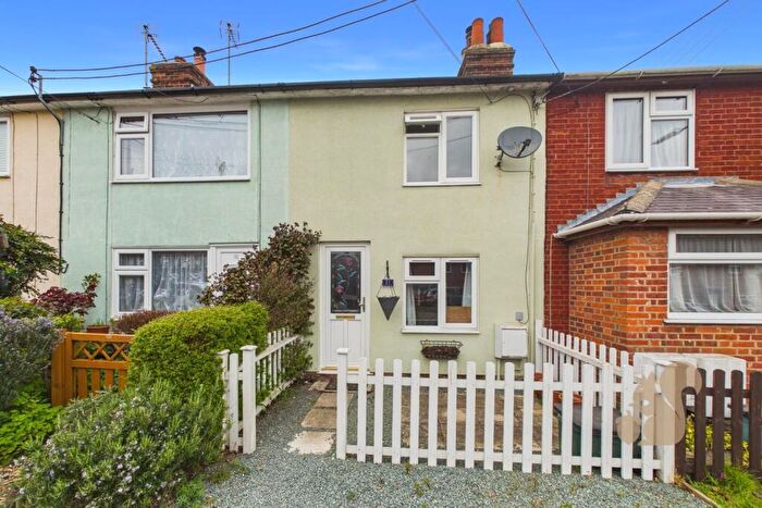 2 Bedroom Terraced House For Sale In Head Street, Rowhedge, CO5