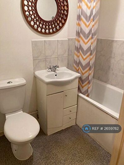 1 Bedroom Flat To Rent In Hertford Road, London, N9