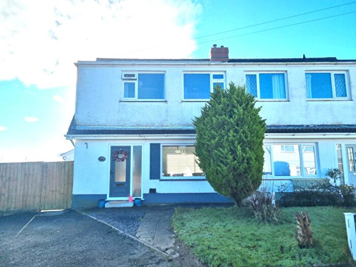 3 Bedroom Semi Detached House For Sale In Pentremeurig, Carmarthen, SA31
