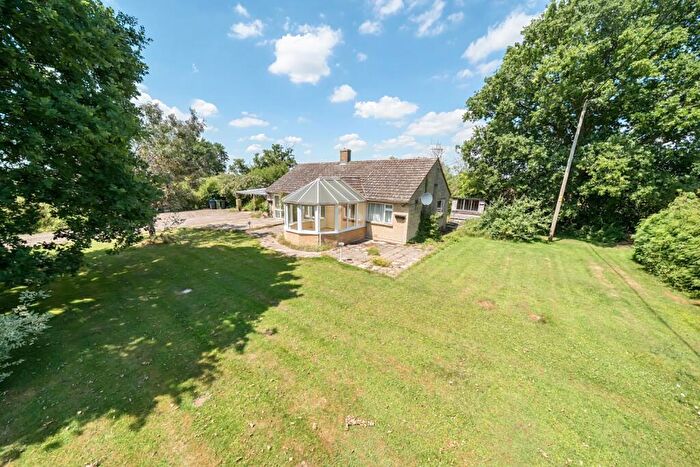 3 Bedroom Detached House For Sale In Cloatley Road, Hankerton, Malmesbury, Wiltshire, SN16
