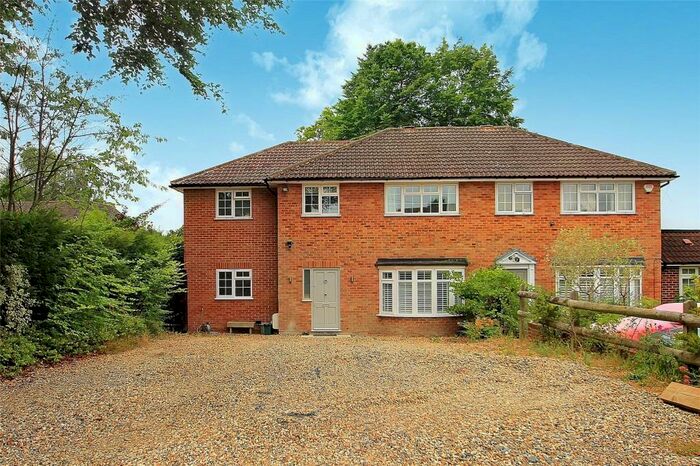 4 Bedroom Semi-Detached House For Sale In West Horsley, Leatherhead, Surrey, KT24