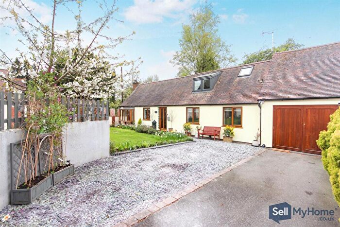 4 Bedroom Link Detached House For Sale In Coventry Road, Berkswell, Coventry, CV7