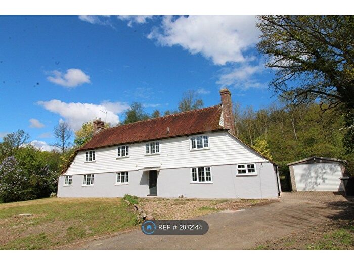 3 Bedroom Detached House To Rent In Maidstone Road, Tonbridge, TN11
