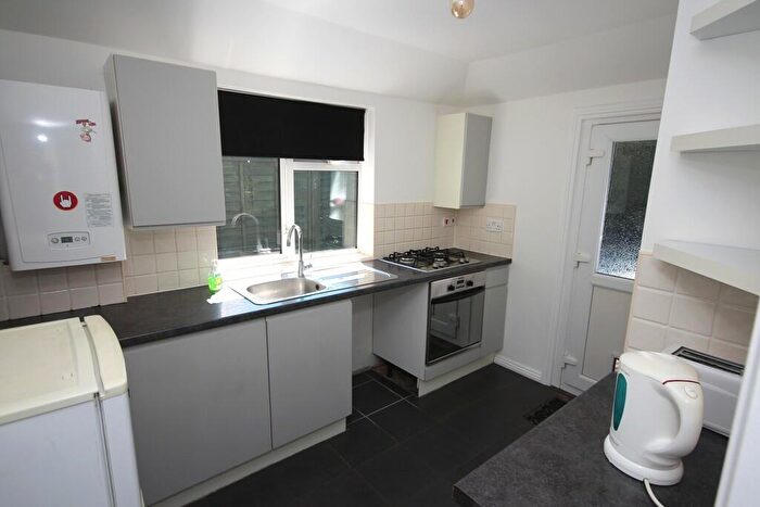 1 Bedroom Flat To Rent In Acland Road, Bournemouth, BH9