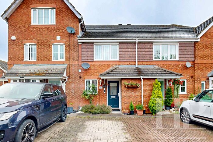 2 Bedroom Terraced House For Sale In Gray Close, Lingfield, RH7