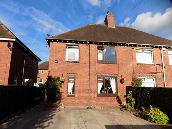 3 Bedroom Semi Detached House For Sale In Prince Street, Leek, ST13