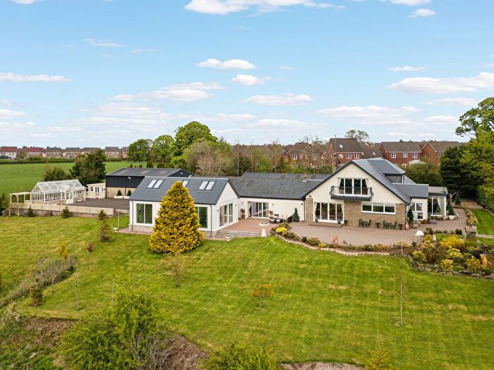 5 Bedroom Property For Sale In Lockhartshields Farm, Jackton Road, East Kilbride, G75