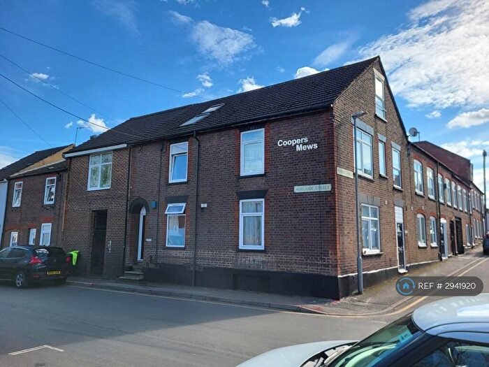 1 Bedroom Flat To Rent In Adelaide St, Luton, LU1
