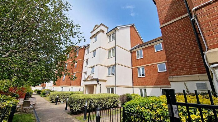 1 Bedroom Property For Sale In Harold Road, Margate, CT9