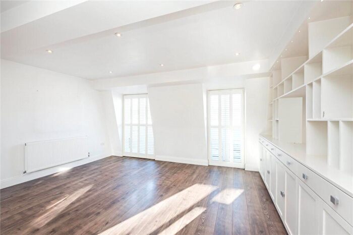2 Bedroom Flat To Rent In Blenheim Terrace, St John's Wood, NW8