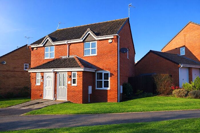 2 Bedroom Semi Detached House For Sale In Pipistrelle Way, Oadby, Leicester, Leicestershire, LE2