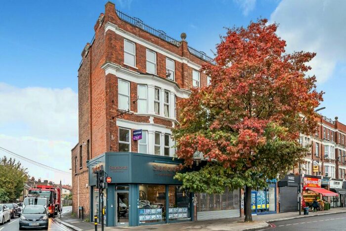 1 Bedroom Flat To Rent In Catford Broadway, London, SE6