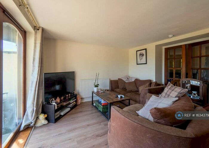 1 Bedroom Flat To Rent In Dollis Hill Lane, London, NW2