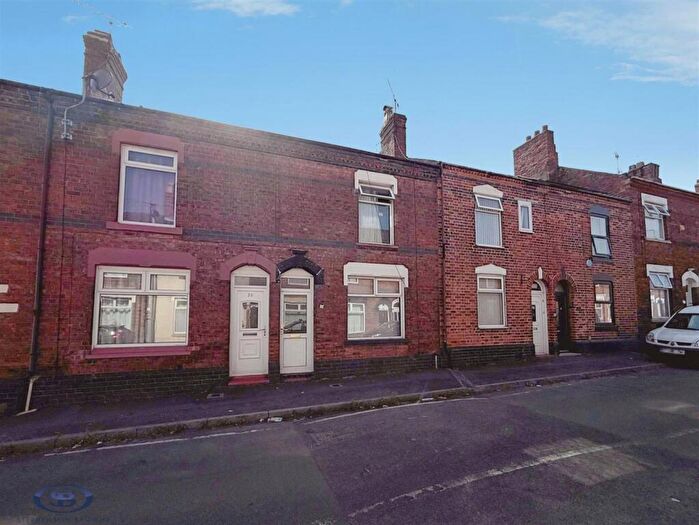 2 Bedroom Terraced House For Sale In Rigg Street, Crewe, CW1