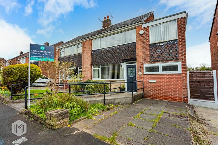4 Bedroom Semi-detached House For Sale In Brook Drive, Astley, Tyldesley, Manchester, M29