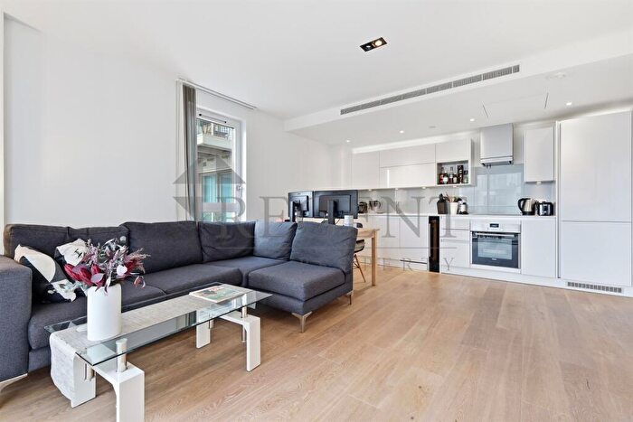 1 Bedroom Apartment To Rent In Axis Apartments, Shoreditch, E1
