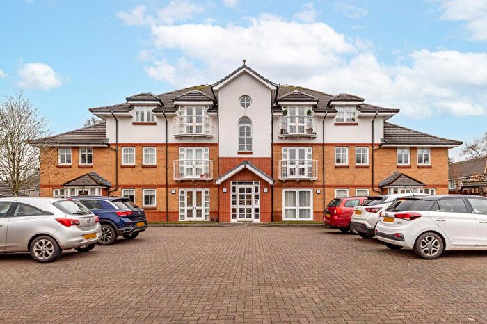 2 Bedroom Apartment For Sale In Clober Road, Milngavie, G62