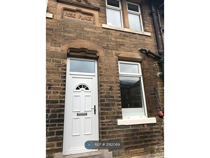 3 Bedroom Terraced House To Rent In Rose Place, Luddenden, HX2