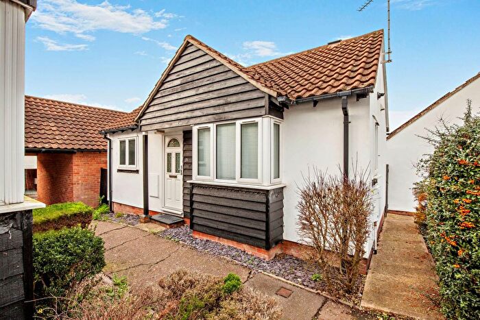 1 Bedroom Detached Bungalow For Sale In Keats Square, South Woodham Ferrers, Chelmsford, CM3