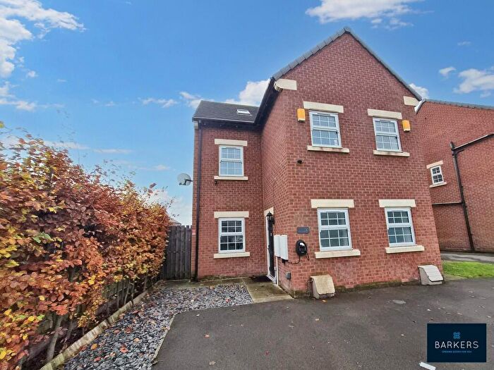 4 Bedroom Semi Detached House For Sale In Balme Street, Wyke, BD12