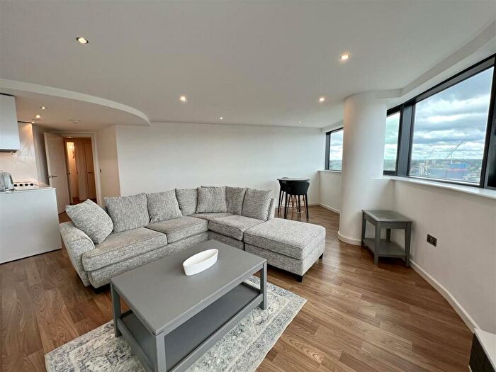 2 Bedroom Apartment To Rent In Bridgewater Place, Leeds, LS11