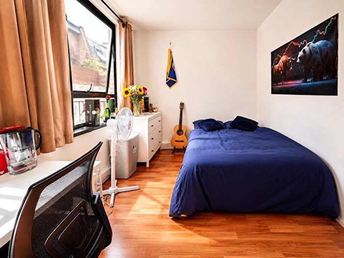 Property To Rent In Grays Inn Road, London, WC1X