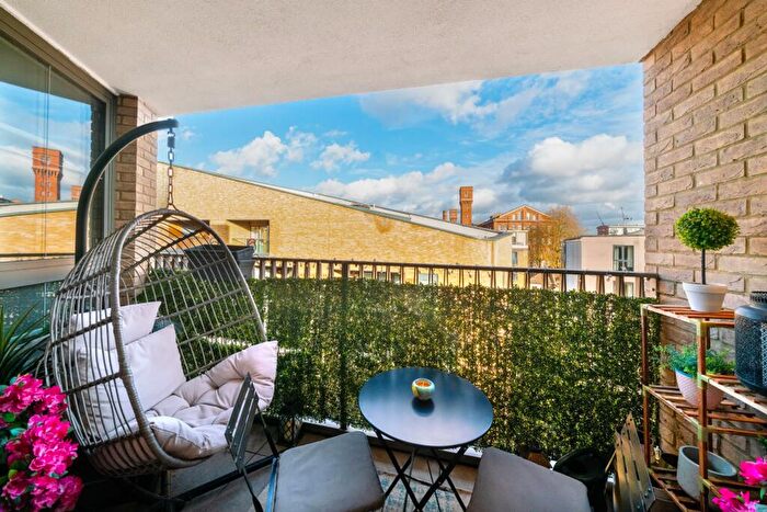 1 Bedroom Flat For Sale In Kettle Yard, Morville Street, London, E3