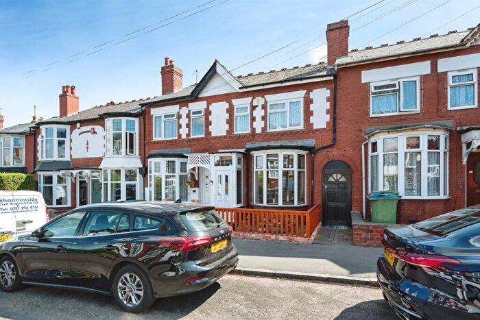 3 Bedroom Terraced House For Sale In Rathbone Road, Smethwick, B67