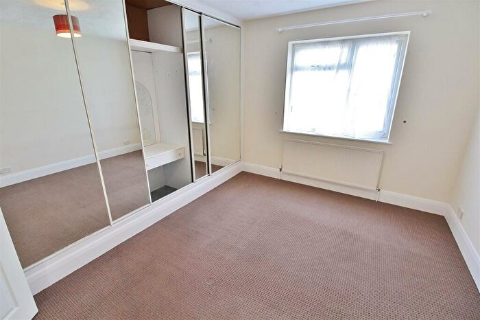 2 Bedroom Detached Bungalow For Sale In Seafields Road, Holland On Sea, CO15