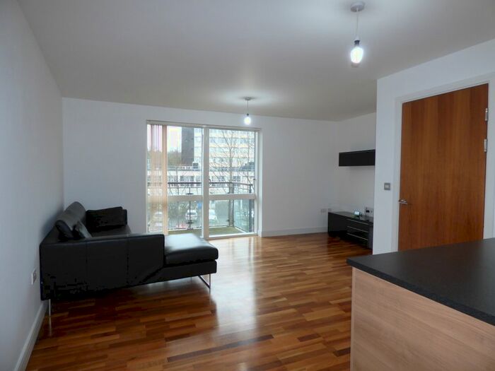 2 Bedroom Flat To Rent In Edgbaston Crescent, Birmingham, B5