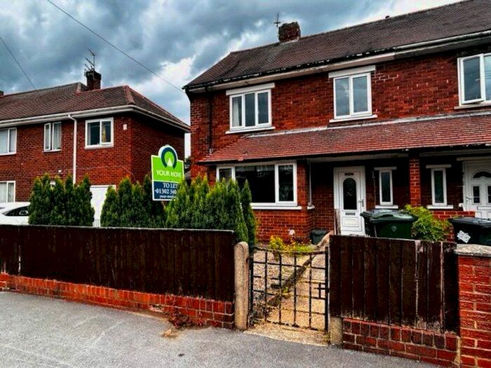 3 Bedroom End Of Terrace House To Rent In Abercorn Road, Doncaster, South Yorkshire, DN2