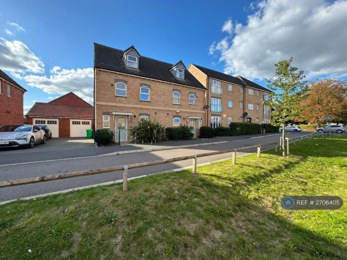 4 Bedroom Semi Detached House To Rent In Merchant Avenue, Nottingham, NG8