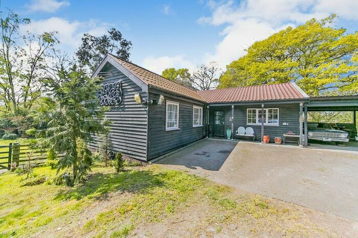 3 Bedroom Detached Bungalow For Sale In Bransons Lane, Playford, Ipswich, IP6