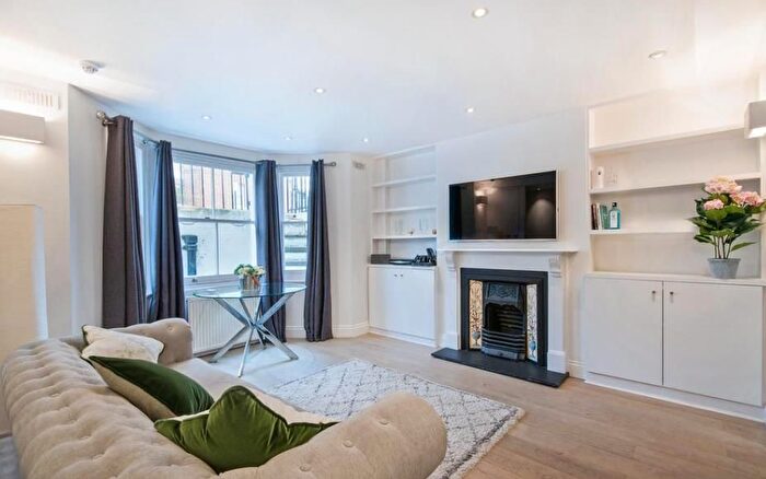 1 Bedroom Flat To Rent In Bolton Street, Mayfair, London, W1J