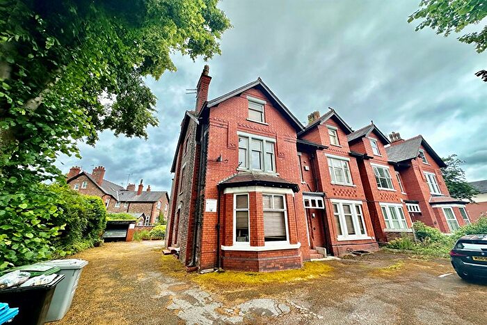 1 Bedroom Flat To Rent In Regent Road, Altrincham, WA14