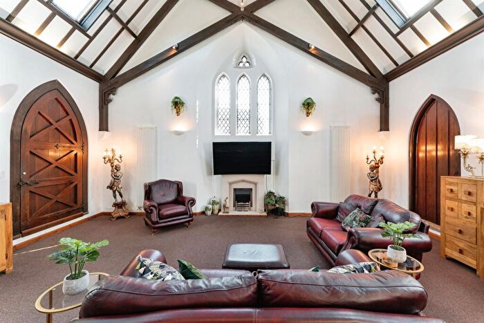 3 Bedroom Detached House For Sale In Front Road, Murrow, Wisbech, PE13