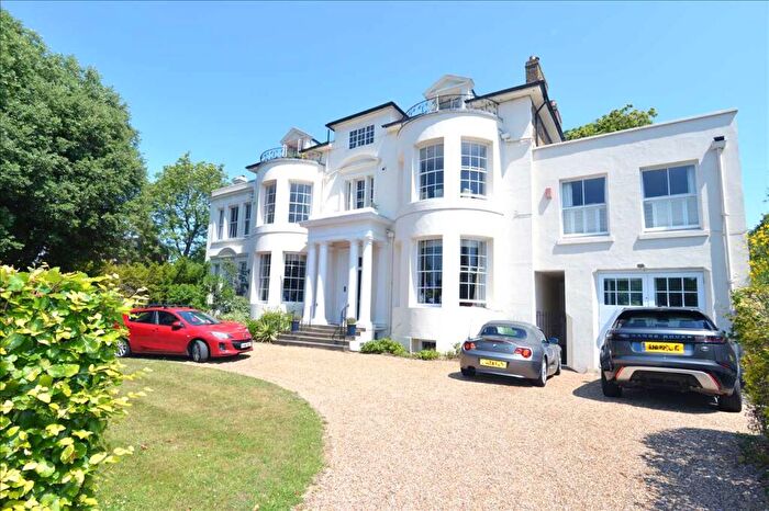 2 Bedroom Apartment To Rent In Morden Road, London, SE3